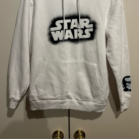 Star Wars White Street Graffiti Hoodie with Black Logo - Picture 1 of 9
